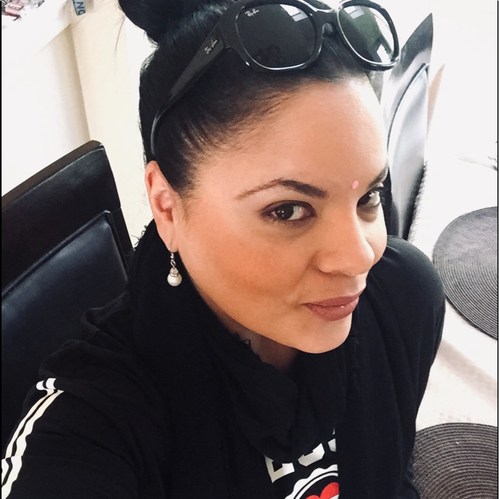 Meet your Posher, Marisol